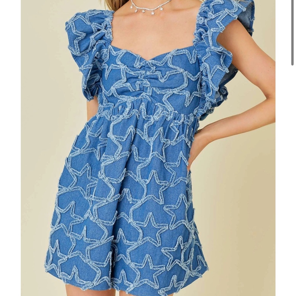 Mainstrip Denim Star romper size small. New with tags